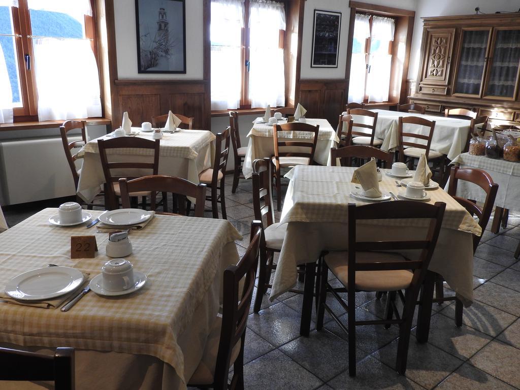 Hotel Le Clocher Champoluc Eksteriør billede
