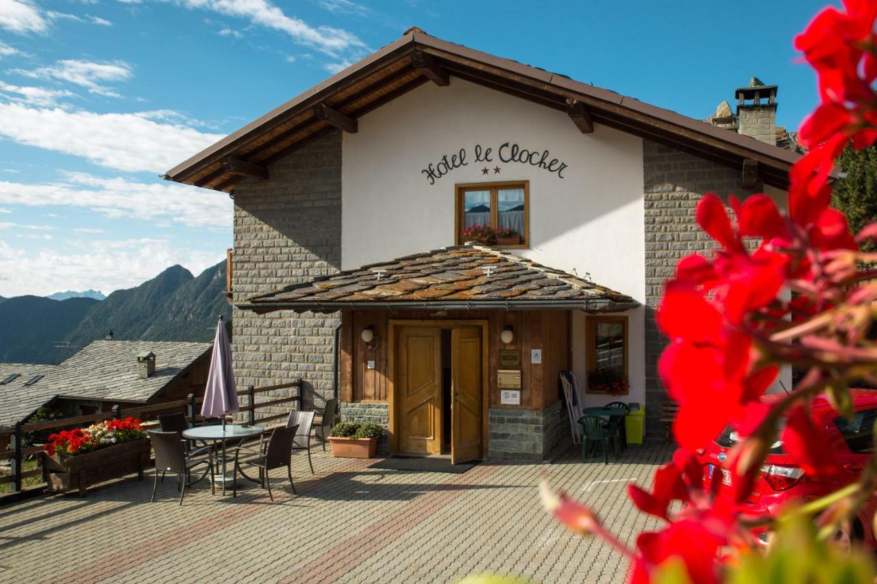 Hotel Le Clocher Champoluc Eksteriør billede