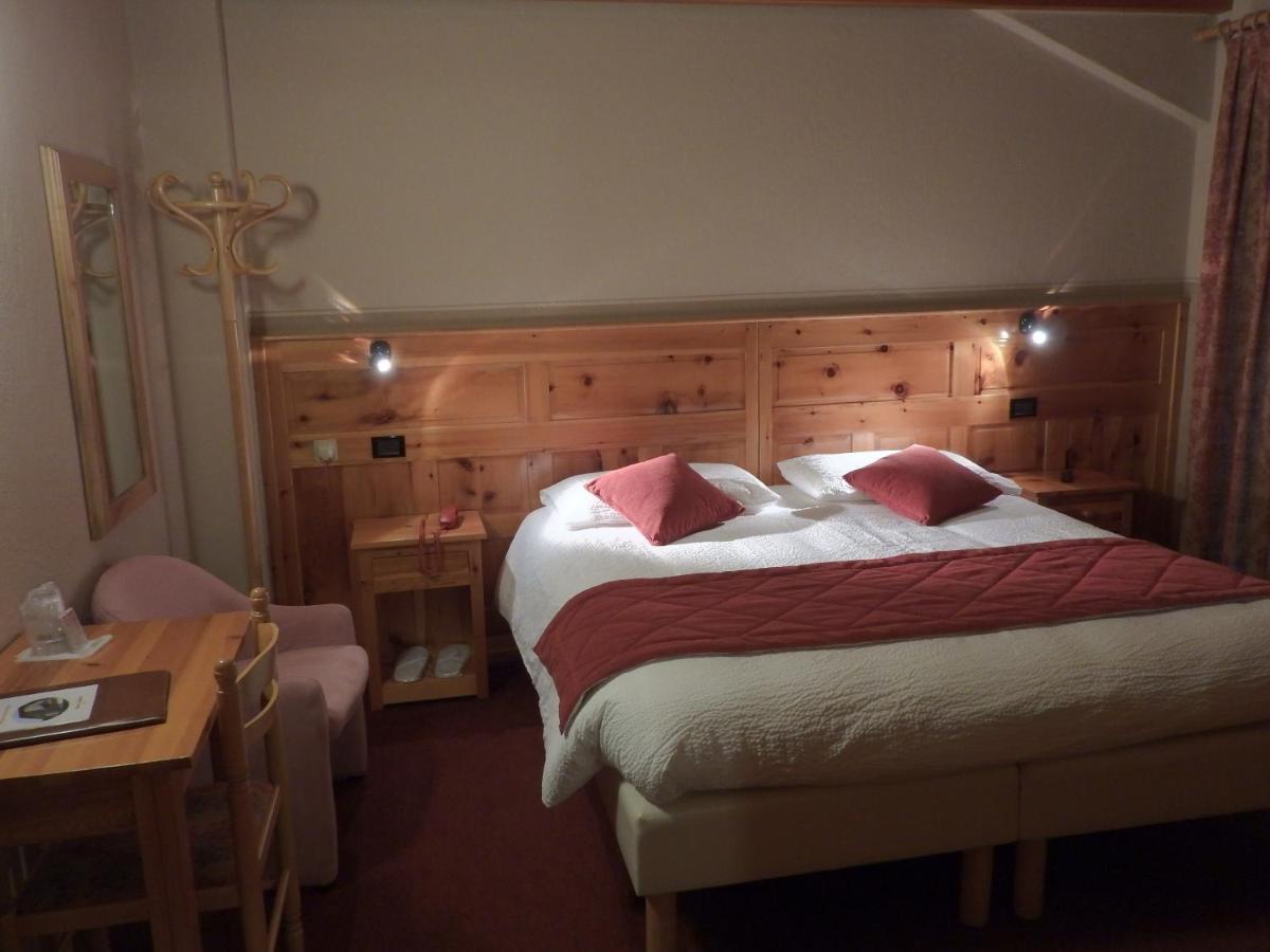 Hotel Le Clocher Champoluc Eksteriør billede